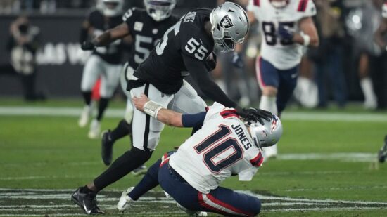 Chandler Jones won the game for the Raiders